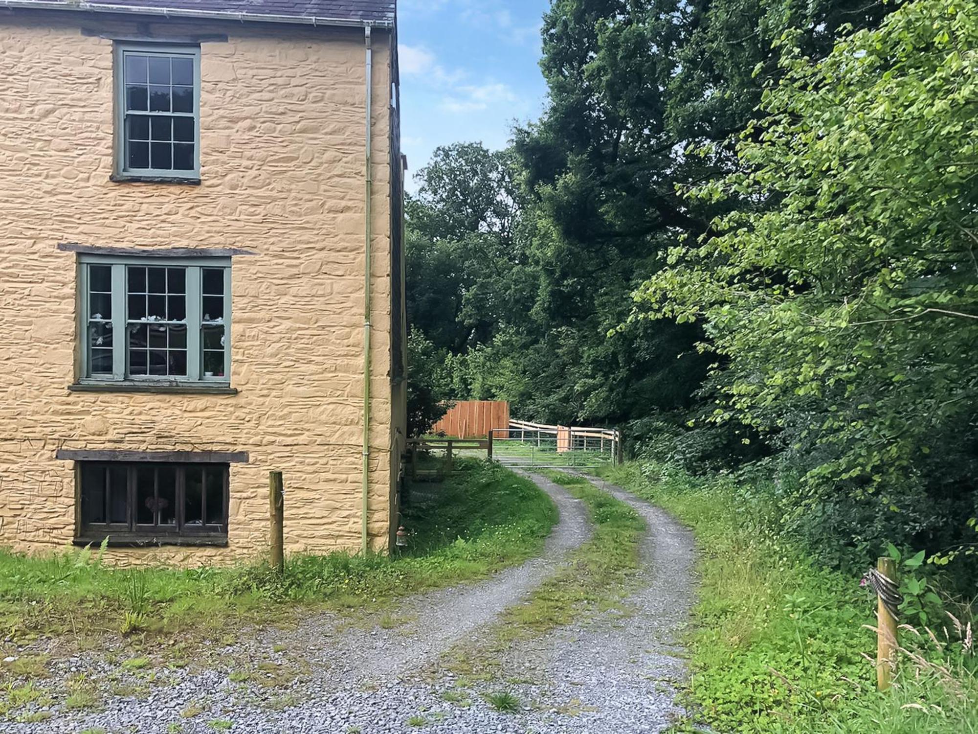 Vila Ynywsen Dairy Flat Llanfynydd Exteriér fotografie